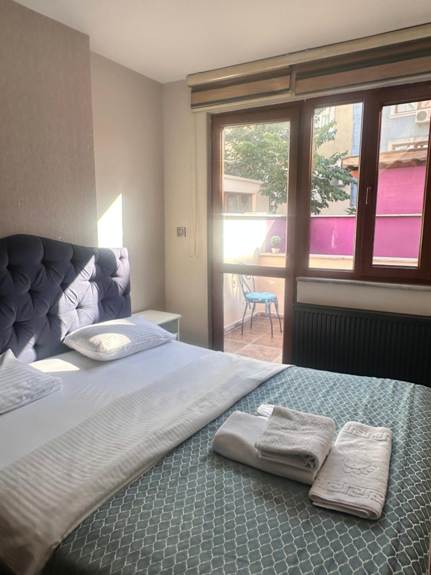 Taksim Castle Apart Otel *